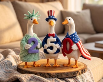 250th Anniversary Felt Goose Plush Toy Cute Stuffed Doll Pendant Keychain Fashion Accessory Lovely Gift For Daily Use Home Decor