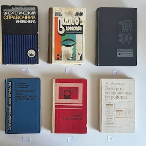 Vintage-Fachbücher und technische Handbücher aus der sowjetischen Ingenieurwissenschaft