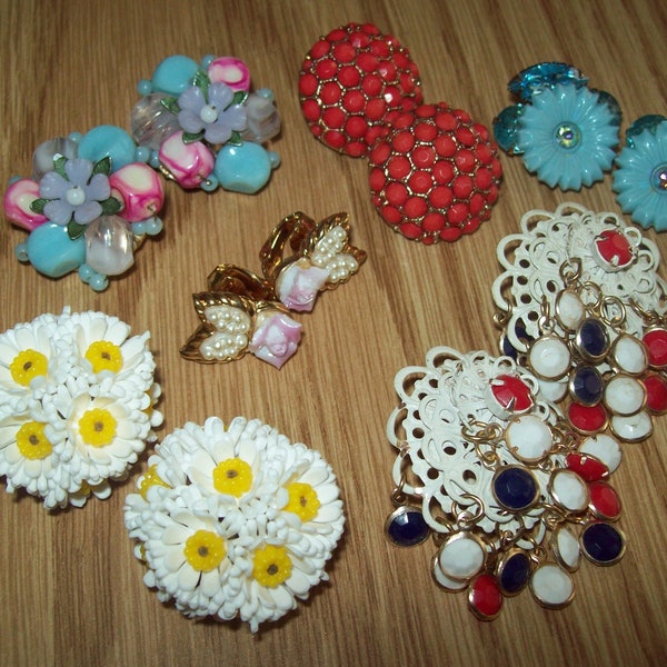 CHOICE Clip on earrings retro vintage costume jewelry W Germany, Hong Kong, unsigned, rhinestones, flowers, beads, rhinestones