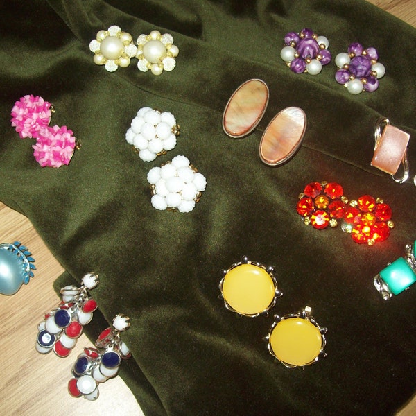 CHOICE Clip on earrings retro vintage: Hong Kong, Austria, STAR, CORO, Japan, bead clusters, shell, rhinestones thermoset inserts