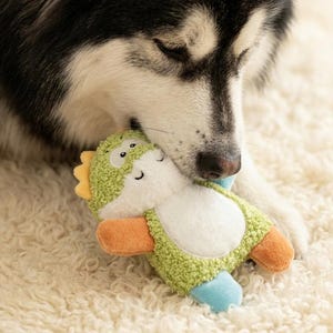 Juguete para mascotas con forma de cocodrilo, hecho a mano, con sonido, de peluche crujiente de 16 cm, resistente a las mordeduras para perros y gatos.