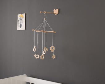 Wooden Wall Mount Mobile Arm – Beech Wood Nursery Hanger, Customizable Name Holder
