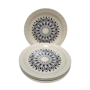 Vintage Homer Laughlin 4 Granada Dinner Plates, Blue Medallion Ironstone, 1970s Mid Century Tableware