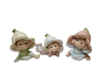 1970s Vintage Pixie Lilies Figurines, Tulip Flower Hat Elf Set of 3, Porcelain Shelf Elves, 5615 Homco Home Interiors, Home Garden Decor NIB