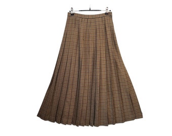 1970s Vintage Evan Picone Skirt, Wool Houndstooth Pleated Long Maxi, Casual Preppy Ivy League Academia, Union Label, Vintage Clothing