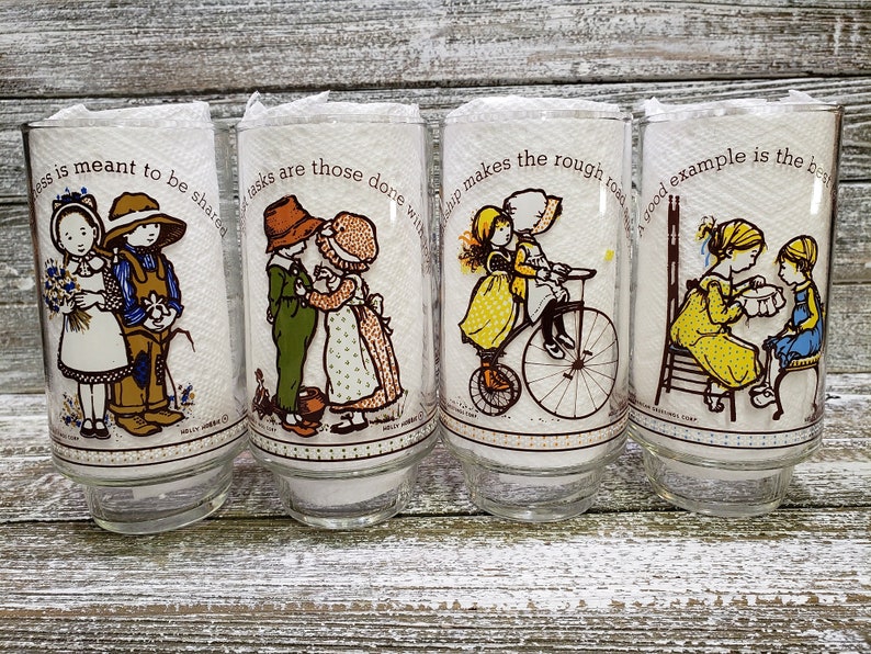 American Greetings Vintage Kitchen 1970/'S Vintage Holly Hobbie Glasses Limited Edeition Holly Hobbie Happy Talk Glass Tumblers Coca Cola