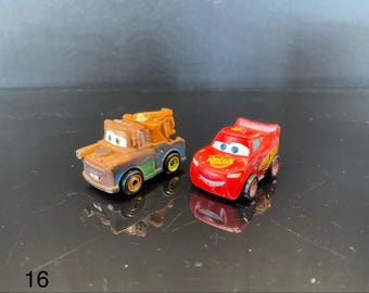 Disney Pixar cars Mattel 2 cars mini racers lightning mqcueen and mater