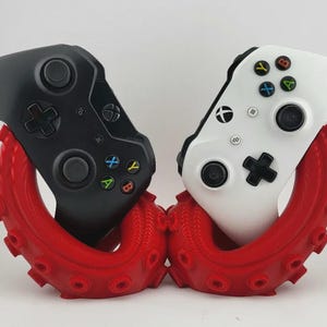 3D-geprinte Xbox Two-controllerhouder met tentakelstandaard - Kies je kleur - Gratis wereldwijde verzending