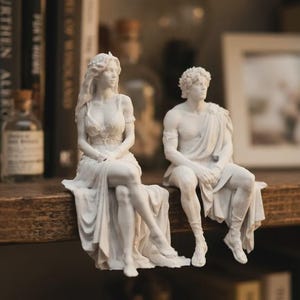 3D-utskrivna grekiska gudgudinnor Edge Sitter-figurer - Monitor Topper