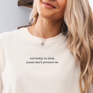 Ball Python shirt, Momenteel aan het vervellen, Let op: zie me niet, Comfort Colors® shirt, Grappig cadeau voor slangenbezitters, Cadeau voor reptielenliefhebbers