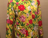 Adrienne Vittadini Size Large Quilted Jacket Bright Flowers On Yellow