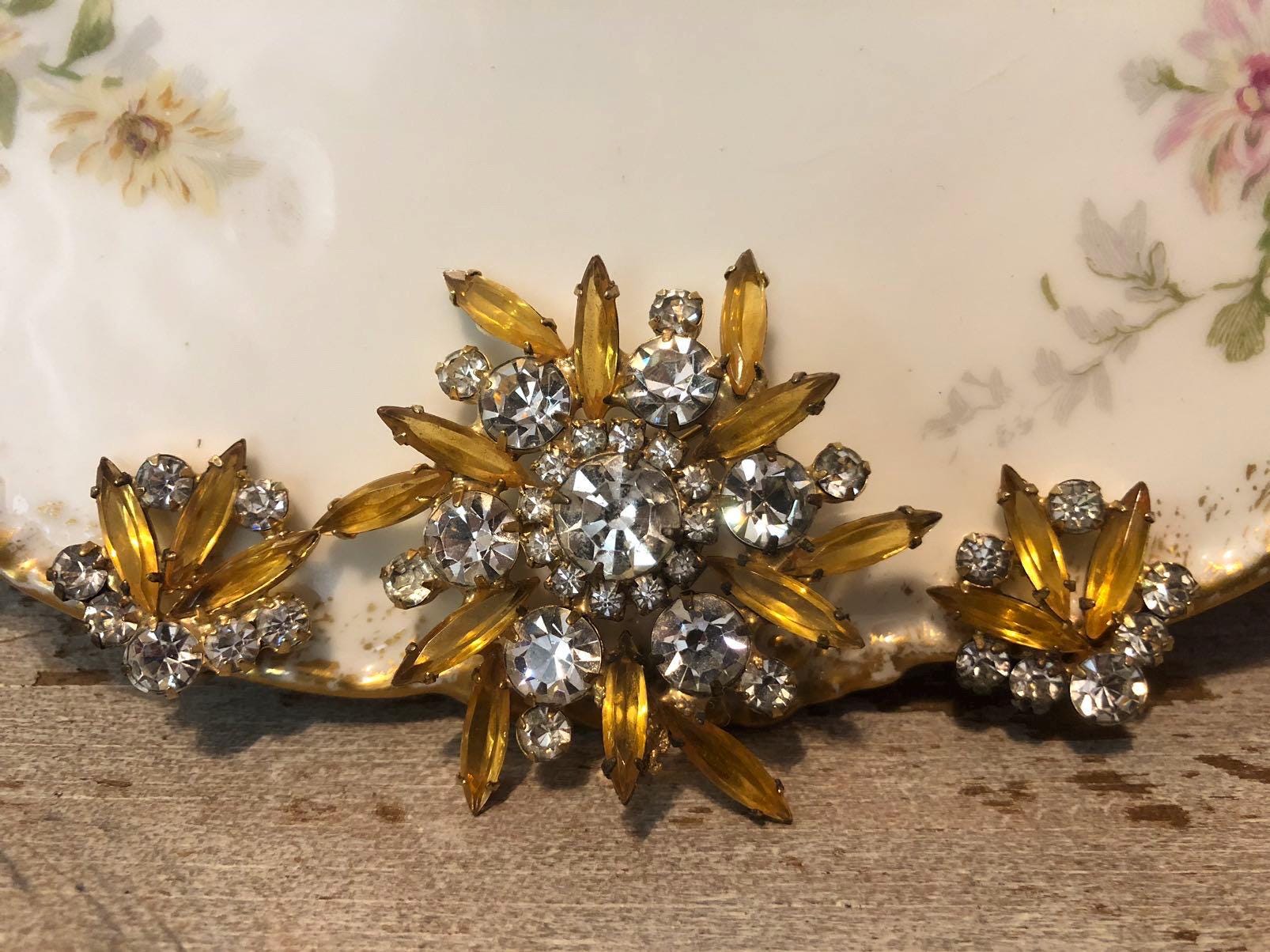 Vintage Juliana Brooch - Etsy
