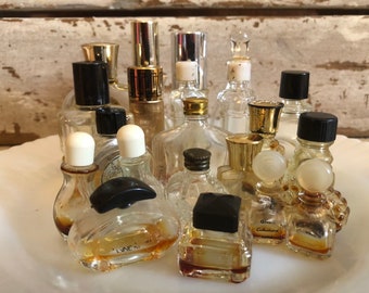 22 Vintage Mini Empty Perfume Bottles Lot Estate Collection.