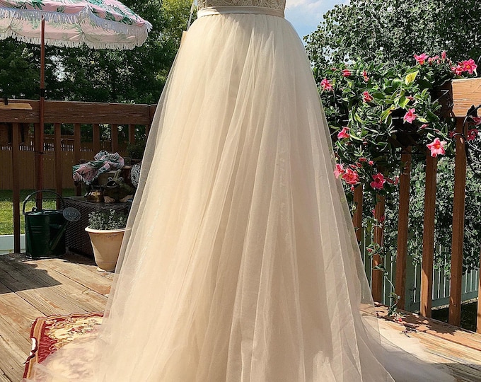 Mingda's Dress Wedding Gown *Size 2 Unaltered