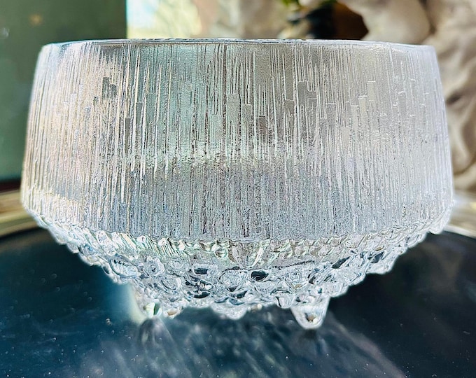 Tapio Wirkkala Ultima Thule Bowl by Iittala