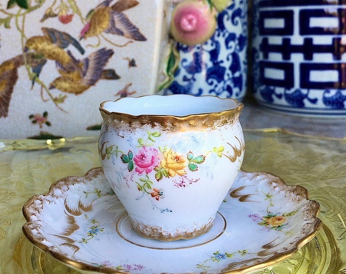 Limoges Handpainted French Déposé Demitasse