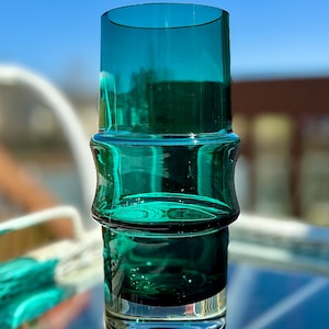 Tamara Aladin Riihimäen Lasioy Teal Vase