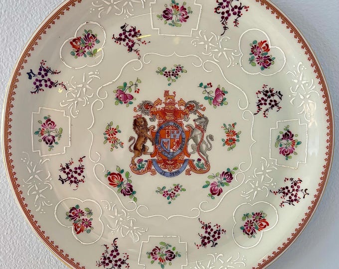 Limoges Porcelaine de Paris Edmé Samson Style Heraldic Armorial 12” Plate