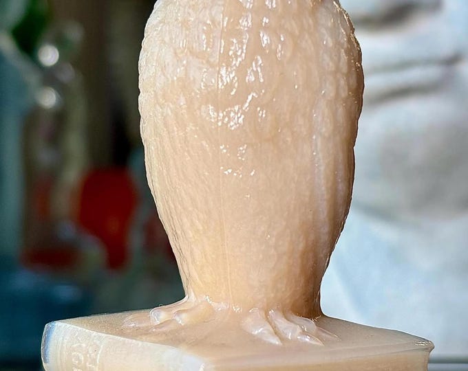 Westmoreland Peach Slag & Rhinestone Eyed Owl Paperweight/Figurine