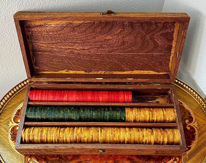 Antique 1920’s 287 Catalin/Bakelite Poker Chips In Original Box