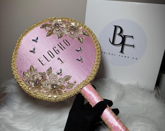 Afgeronde gepersonaliseerde bruidshandwaaier