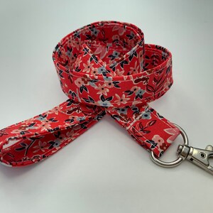 Red & Pink Flowers Lanyard - Optional Breakaway Clasp - Cotton Fabric - Key / ID / Badge Holder