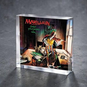 Marillion Script Jester Tears Acrylic  Block for Baby Stork Farm Design Name Date Lámina acrílica Pintura Acrílico Exhibidor de escritorio