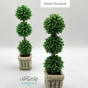 Op de afbeelding: Twee groene geperde topiary bomen in witte en groene gestreepte potten. De afbeelding bevat de tekst "Tutorial PDF Direct Downloaden" en "JulRiDesign".
