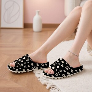Yeezy EVA slippers - LauBelle Brand