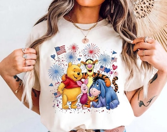Chemise Winnie l'ourson 4 juillet, t-shirt fête de l'indépendance des amis de l'ourson avec feux d'artifice patriotiques