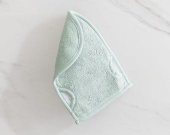 Body and Face Scrub Mitt, eucalyptus