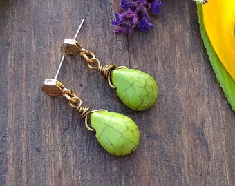 Green Howlite and gold post earrings,  jewelry for women, free shipping, gifts for her