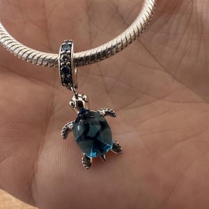 Ciondolo a forma di tartaruga marina in argento sterling 925 e vetro di Murano blu, regalo di compleanno per mamma, moglie e lei, compatibile con ciondoli.
