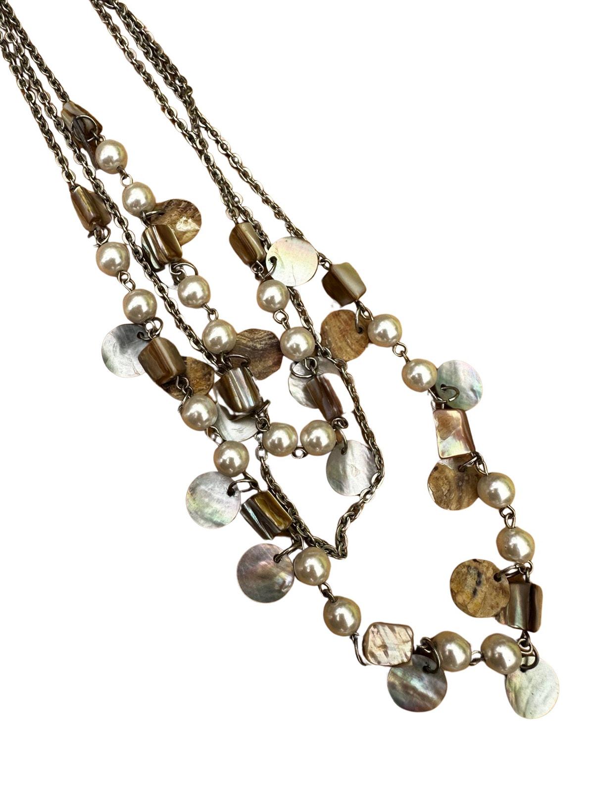 Three Strand Shell Beaded Necklace - Etsy Israel Handcrafted Multi 3 Strand Shell, Stone & beaded Necklace main image 0