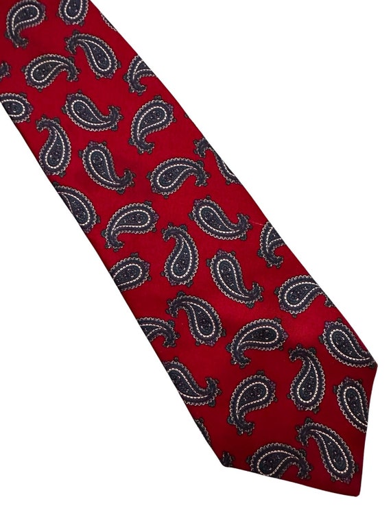 Vintage Briar Red Paisley Silk Necktie