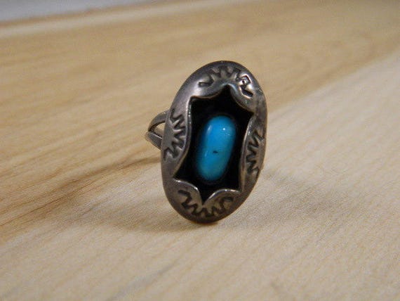 shadow box ring