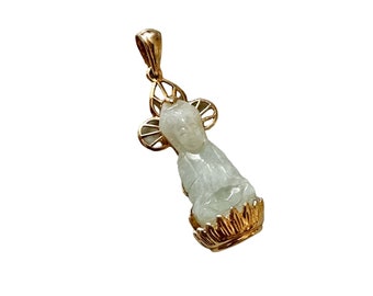 14kt Gold and Jade Asian Chinese Pendant