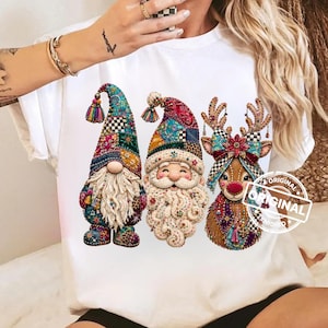Boho-Kantha-Weihnachtswichtel- und Rentier-Trio, farbenfrohes, gesticktes Patchwork-PNG-Sublimationsdesign-Clipart