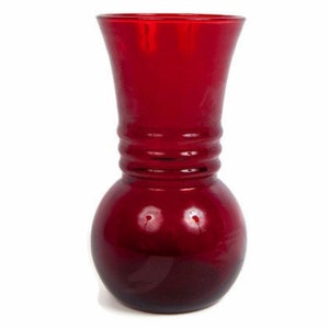 Vintage robijnrode glazen vaas Anker Hocking – geribbeld ontwerp jaren 1950 – midden van de eeuw modern bloemstuk – 6,5 inch retro woondecoratie
