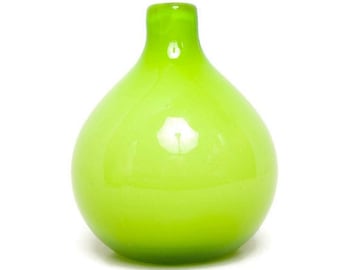 Vintage Swedish Modernist Lime Green Salong Vase Squat Design Hand Blown IKEA Sweden Johanna Jelinek 7 Inch