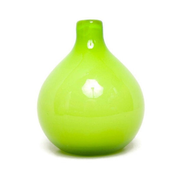 Vintage Swedish Modernist Lime Green Salong Vase Squat Design Hand Blown IKEA Sweden Johanna Jelinek 7 Inch
