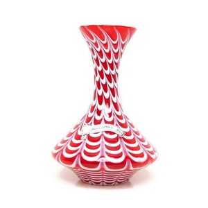 エンポリ レッド オパールセント アートガラス 花瓶 – ハンドクラフト Lavorazione A Mano Toscano – ホワイトケーンドレープ & カドミウムリム – 11インチ MCM イタリアンデコ