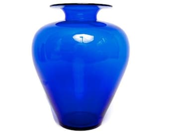 vintage Vase bleu cobalt en forme d'urne, verre soufflé à la main, bord plat évasé 23 cm