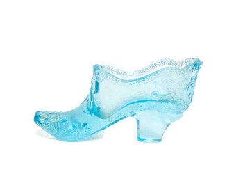 Vintage Mosser Bow and Scroll Aqua Glass Victorian Slipper Shoe Ring Dish 5 Inch