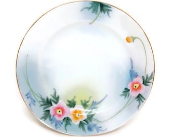 Vintage Nippon Dessert Plate: Hand-Painted Floral Saucer, Porcelain with Green Mark - Charming Japanese Flower Design - 6 Inch