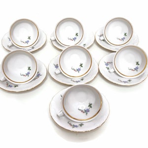 Vintage Wawel Bone China Demitasse Cups & Saucers - Purple Floral with Gold Trim - Set of 7 Made in Poland
