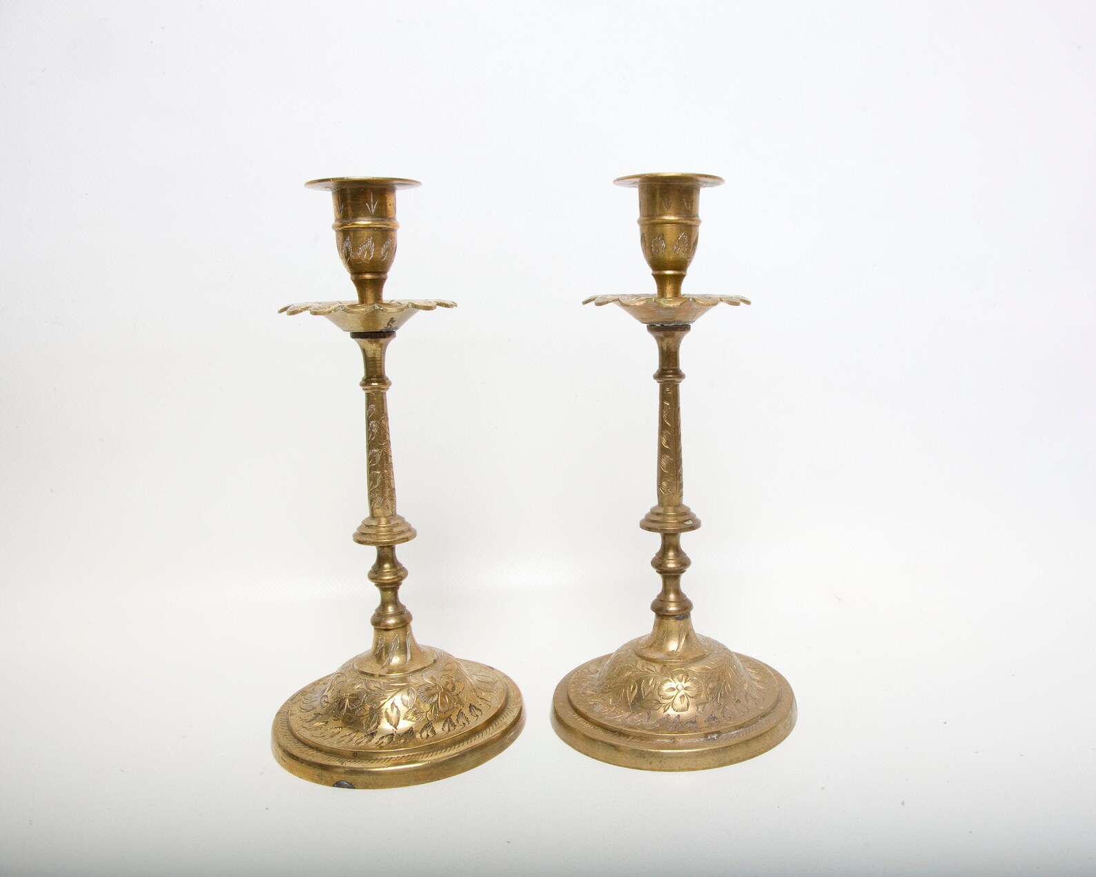 Vintage Brass Candlesticks Petal Drip Catcher Etched Floral Etsy