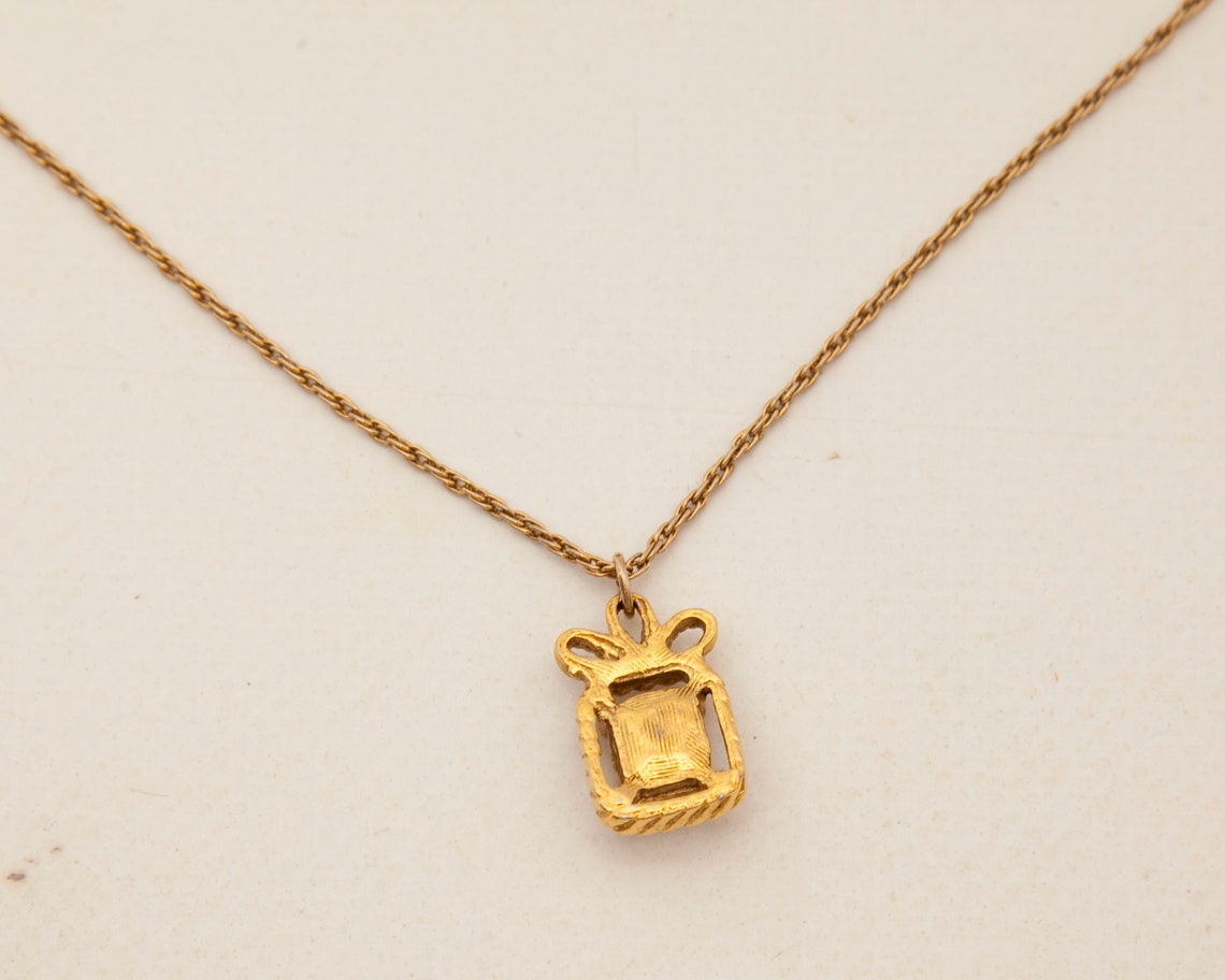 Vintage Gold Frame Pendant With Faceted Crystal Stone Gold Etsy
