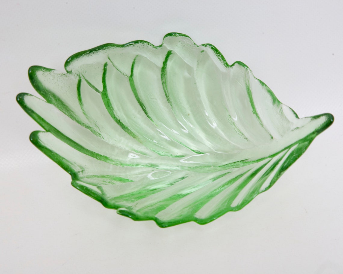 Vintage Green Glass Leaf Shaped Dish Candy Bowl Ribbed Design Etsy