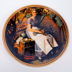 Vintage 1982 Norman Rockwell &#39;Dreaming In The Attic&#39; Collector Plate - Limited Edition by Edwin M. Knowles - Rockwell Rediscovered Women